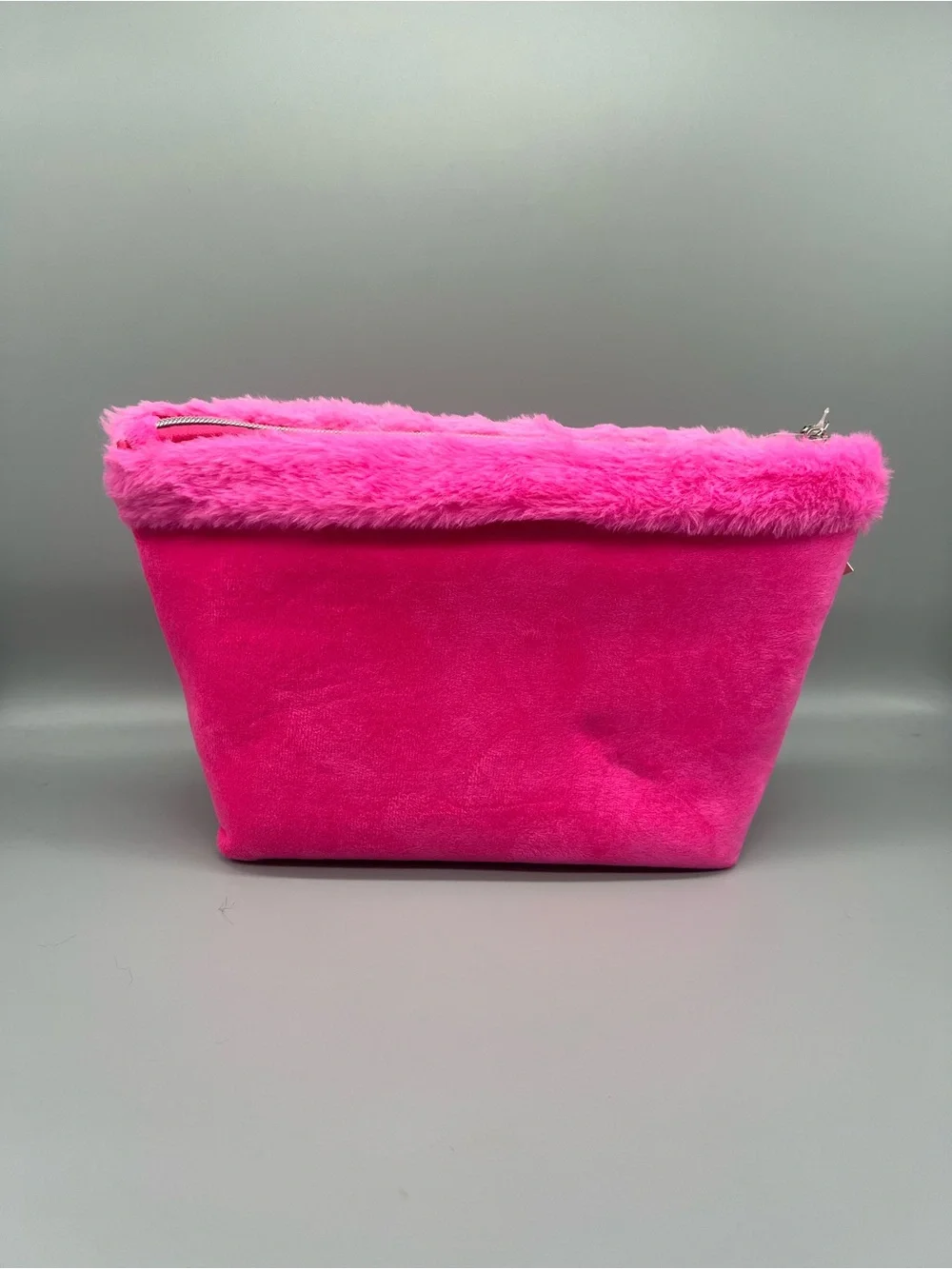 Juicy couture pink velour cosmetics bag